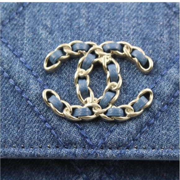 Vintage Chanel 19 Wallet on Chain. Brand new - Picture 7 of 16